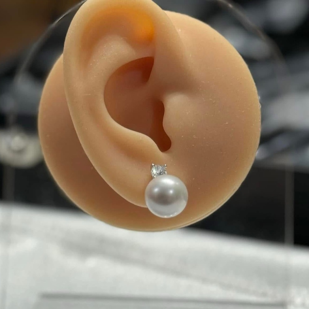 11mm Freshwater White Princess Pearl Stud Earrings – Sterling Silver